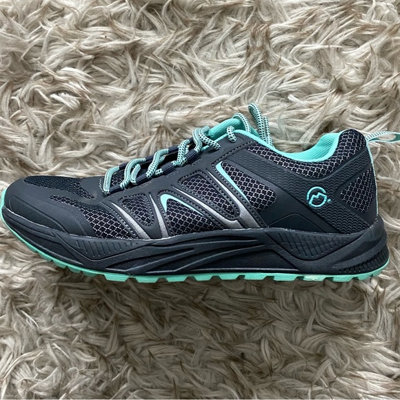 Magellan Hiking Shoes EUC - Picture 1 of 9